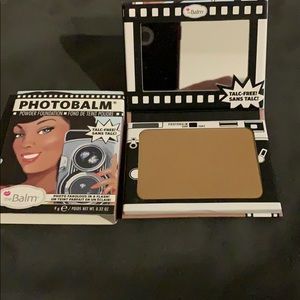 NIB The Balm Photo Balm Powder Foundation! Dark